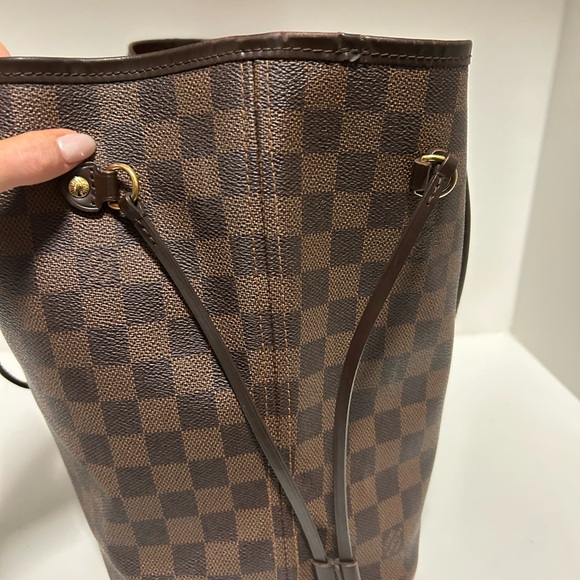 SOLD Authentic Neverfull MM DE - Picture 8 of 12